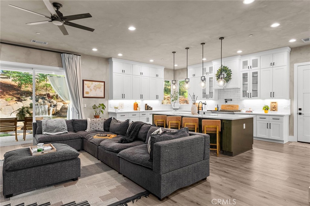5772 Acorn Ridge Drive