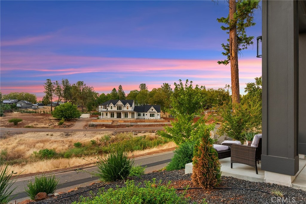 5772 Acorn Ridge Drive