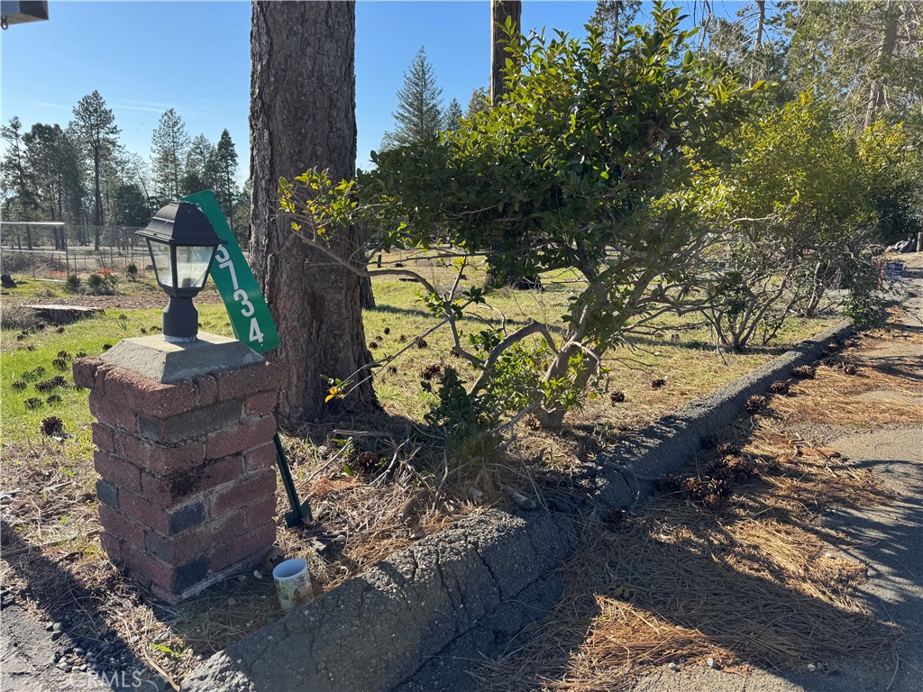 13734 Endicot Circle