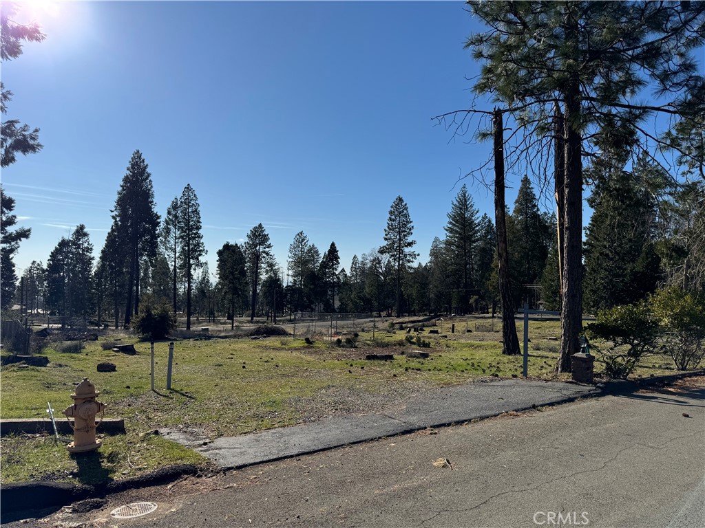 13734 Endicot Circle