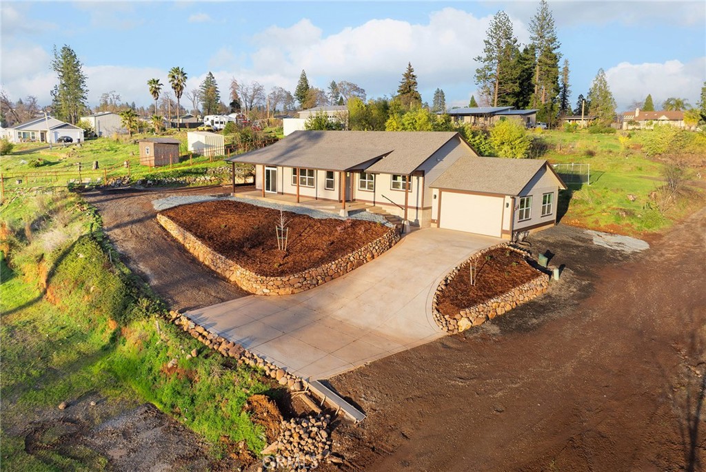 623 Gregs Way