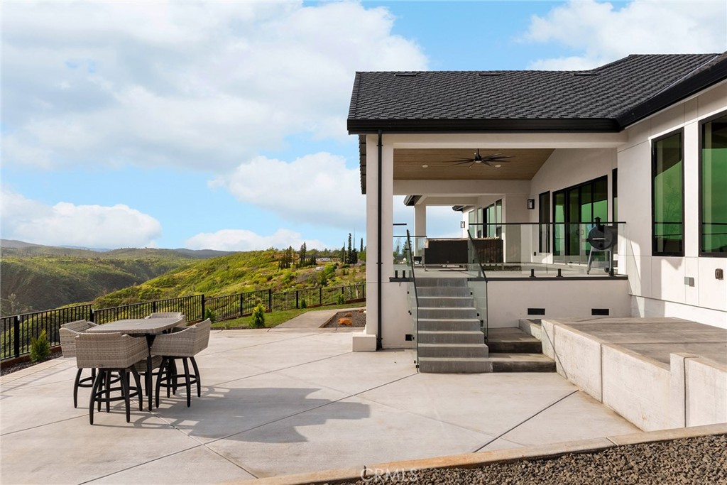 5156 Country Club Drive