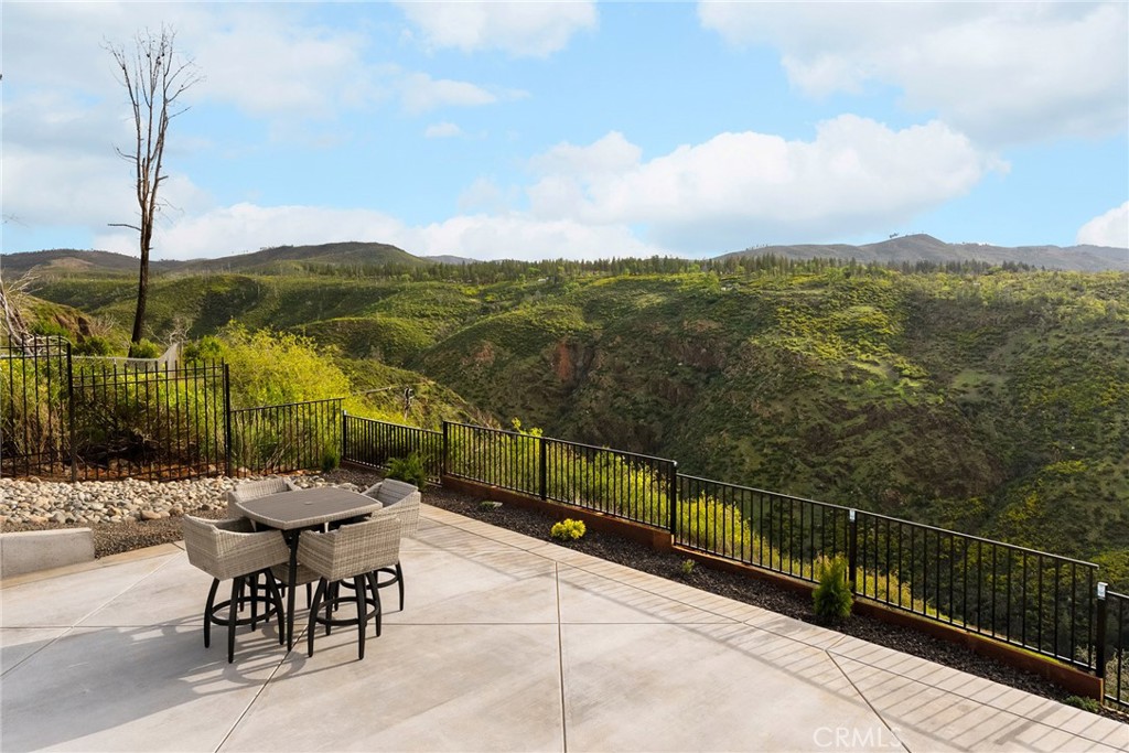 5156 Country Club Drive