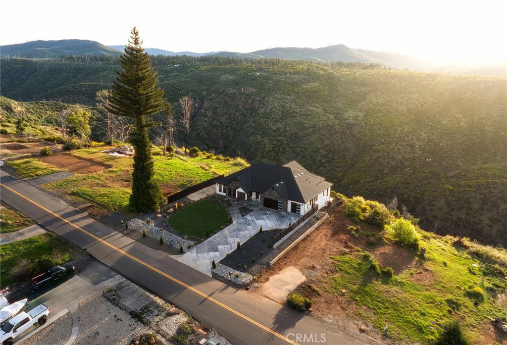 5156 Country Club Drive