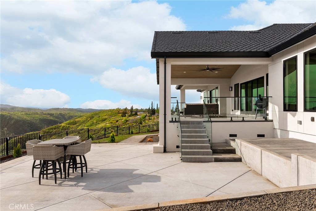 5156 Country Club Drive