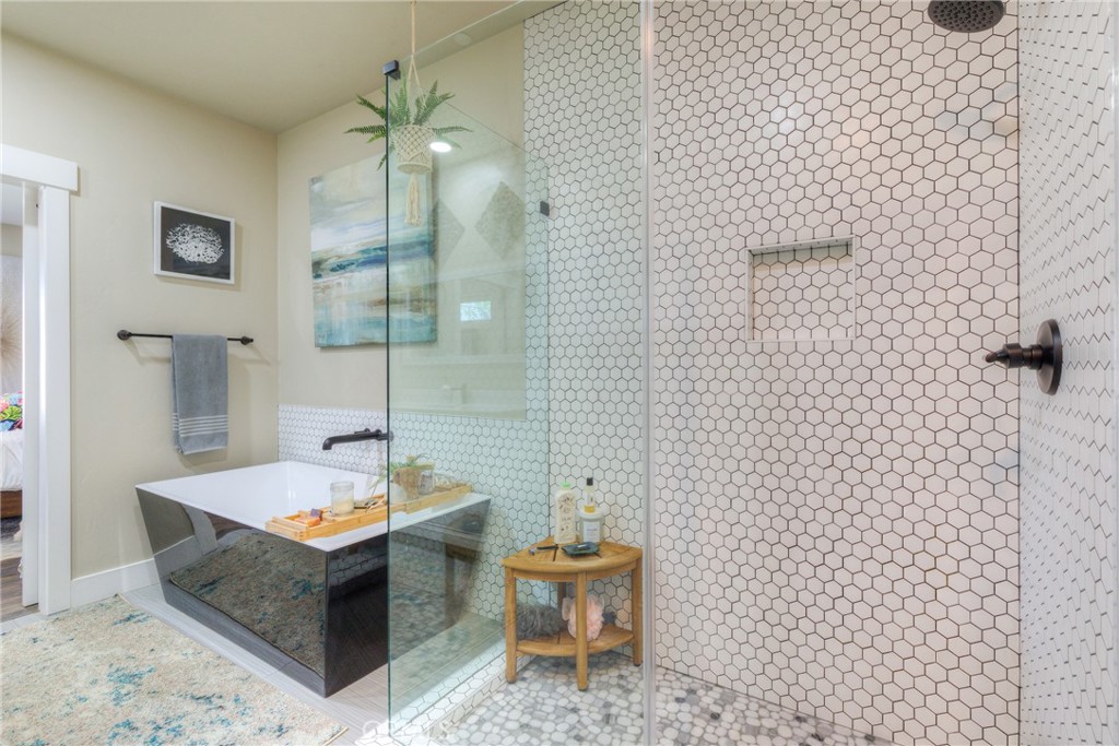 340 Circlewood Drive