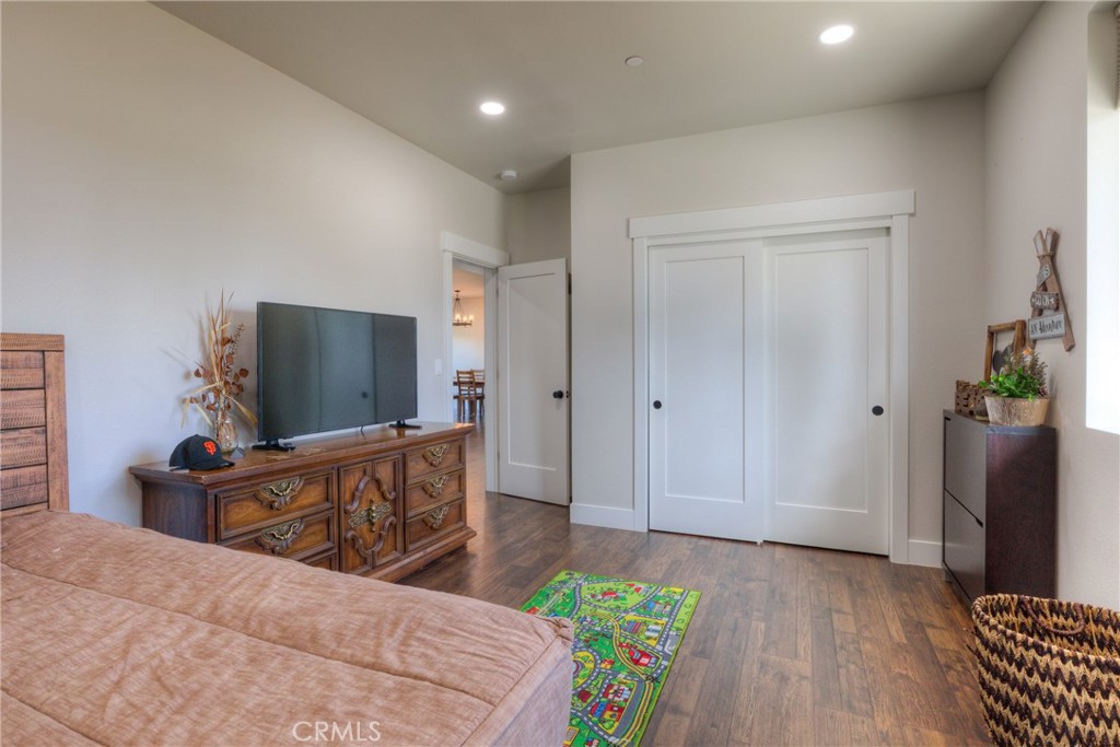 2395 Stearns Road