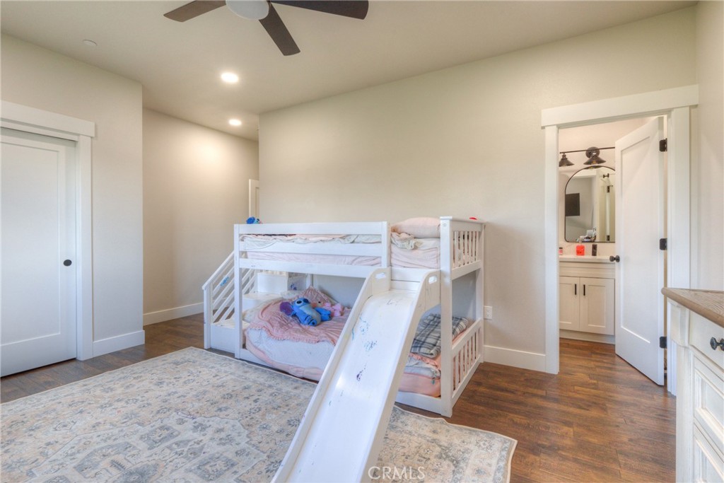 2395 Stearns Road