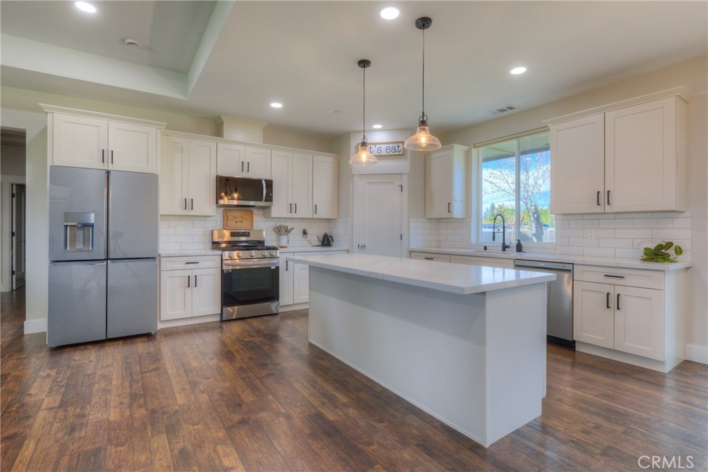2395 Stearns Road