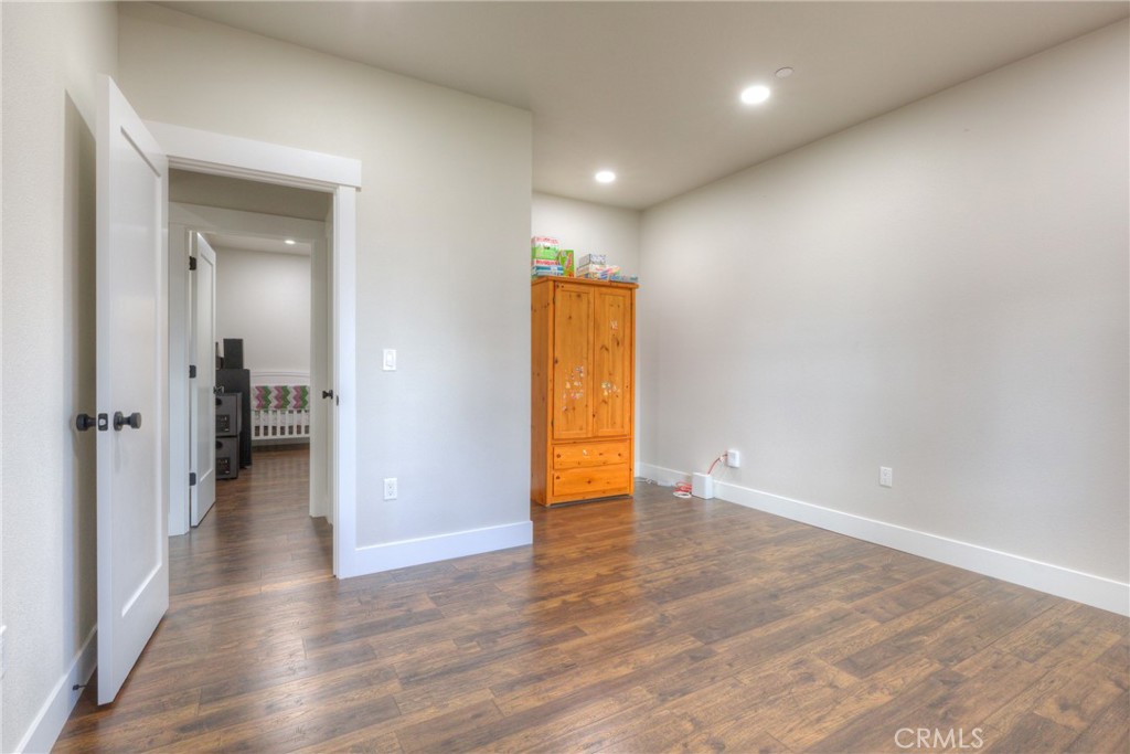 2395 Stearns Road