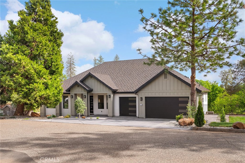 260 Pinewood Drive