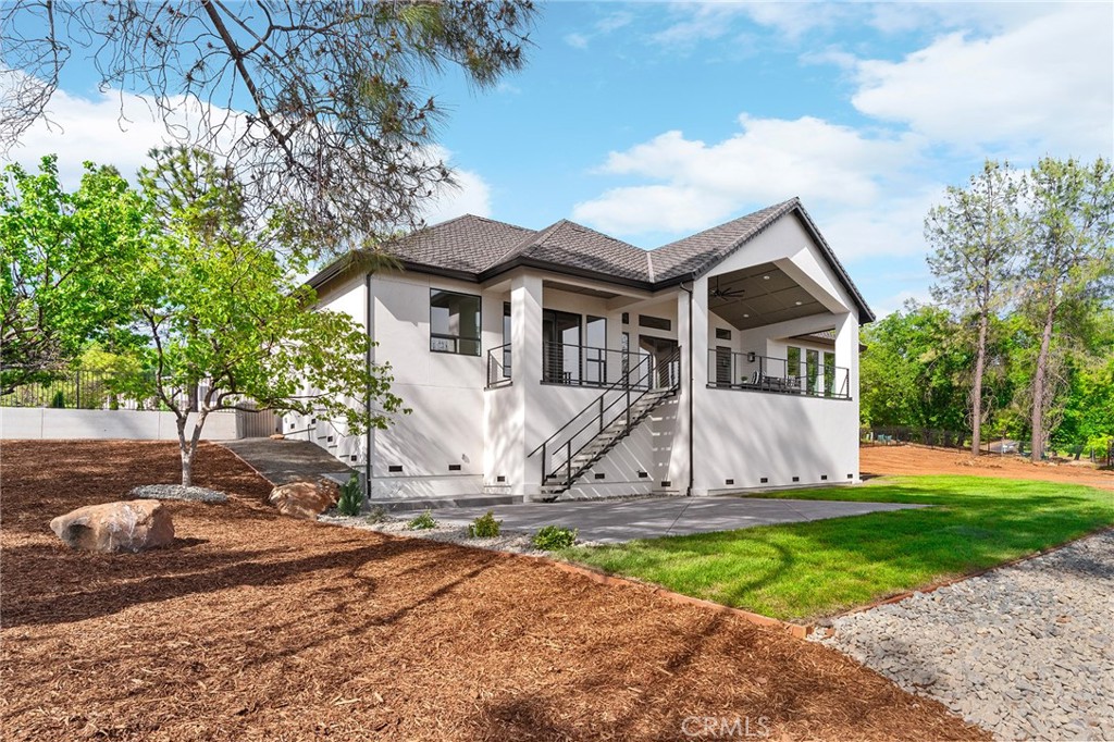 260 Pinewood Drive