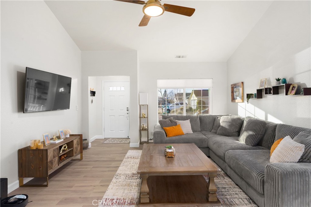 1101 Admiral Lane