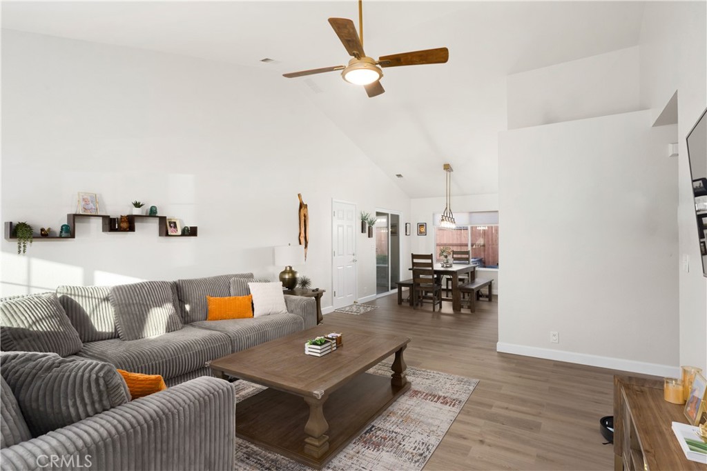 1101 Admiral Lane
