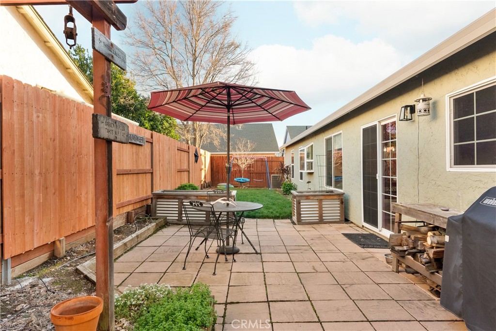 1101 Admiral Lane
