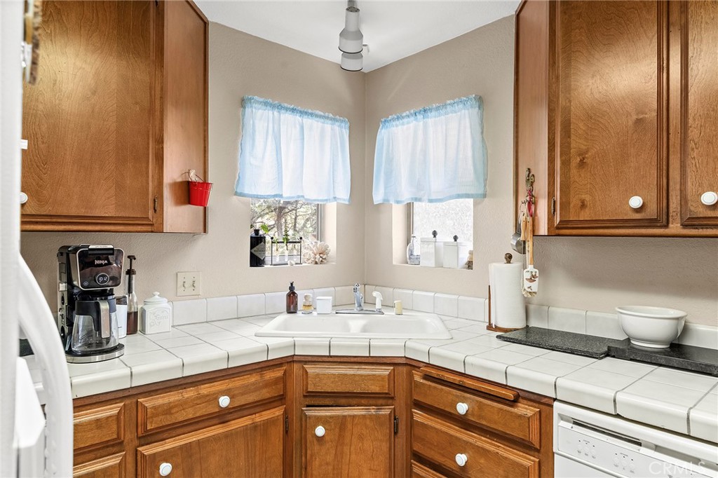 14243 Wycliff Way