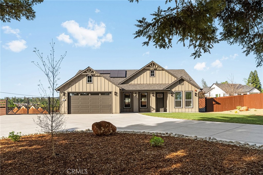 2207 De Mille Road