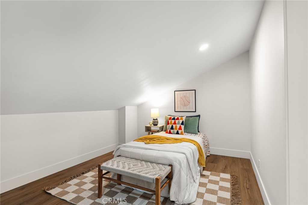 5621 Sierra Park