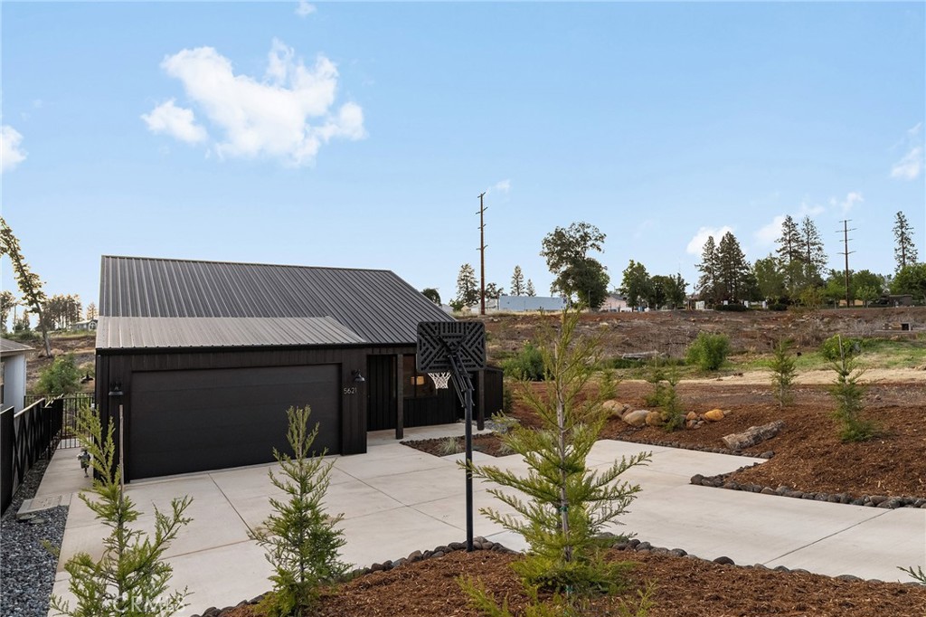 5621 Sierra Park