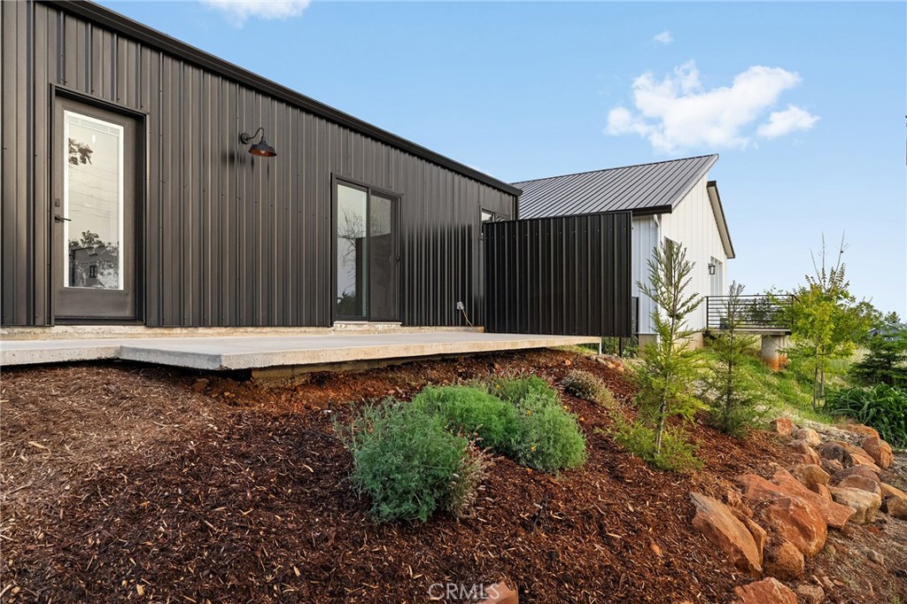 5621 Sierra Park