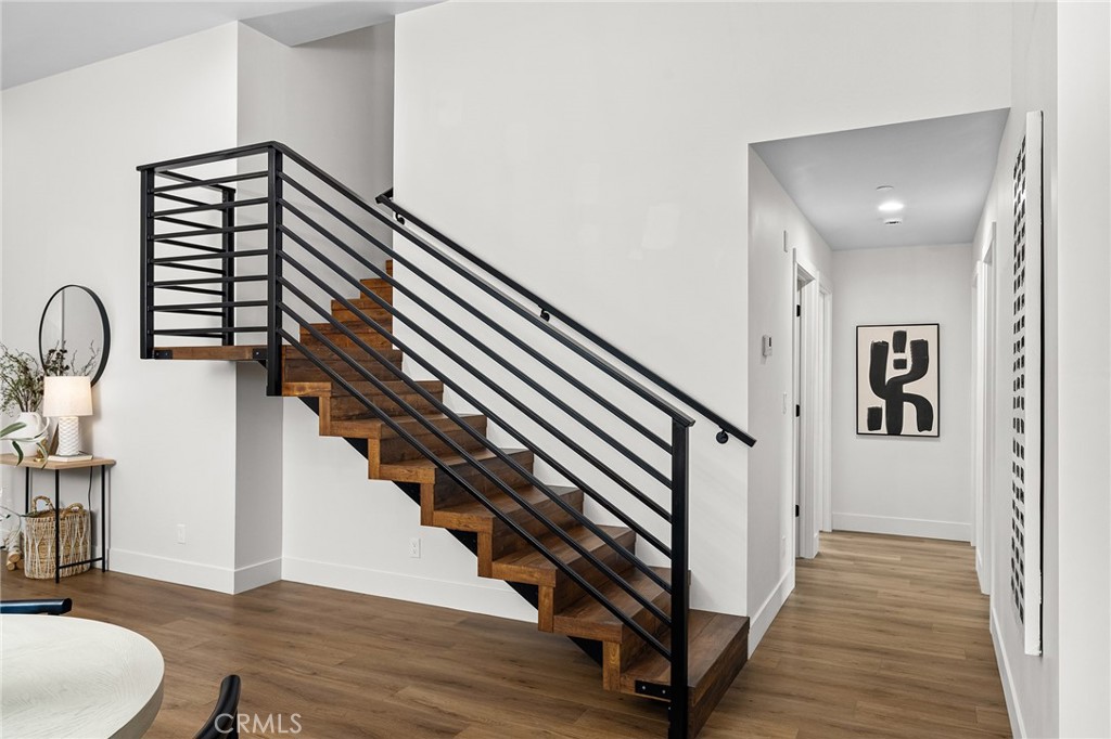5621 Sierra Park