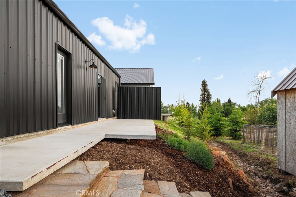 5621 Sierra Park