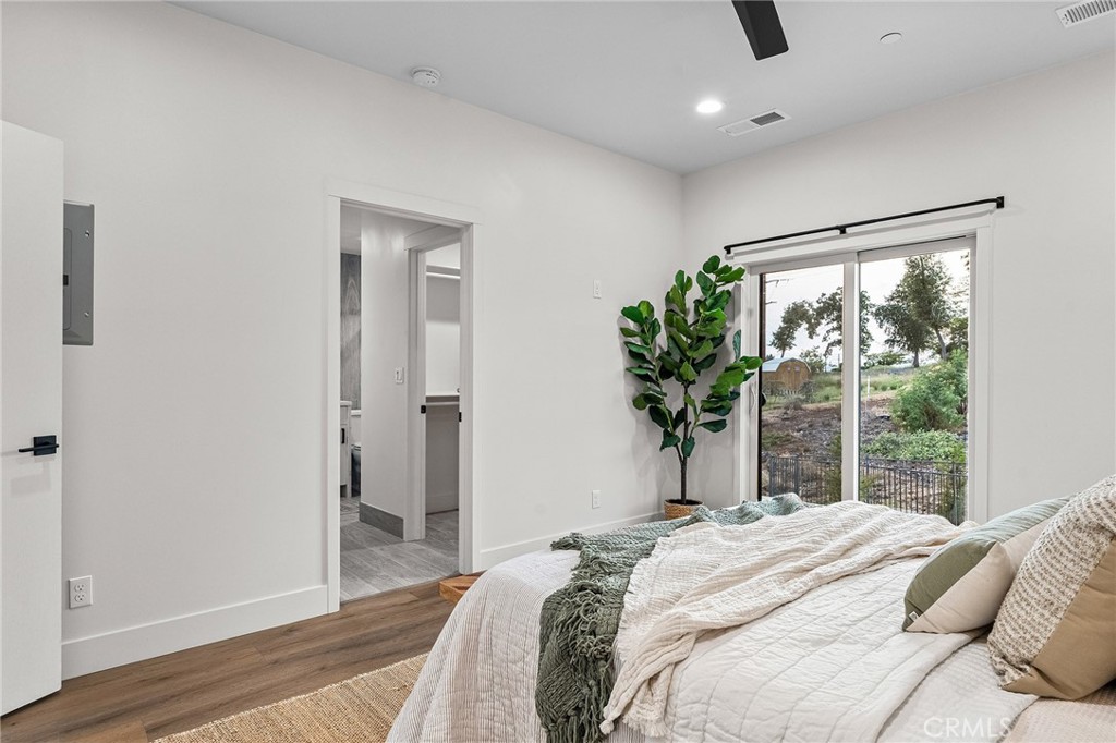 5621 Sierra Park