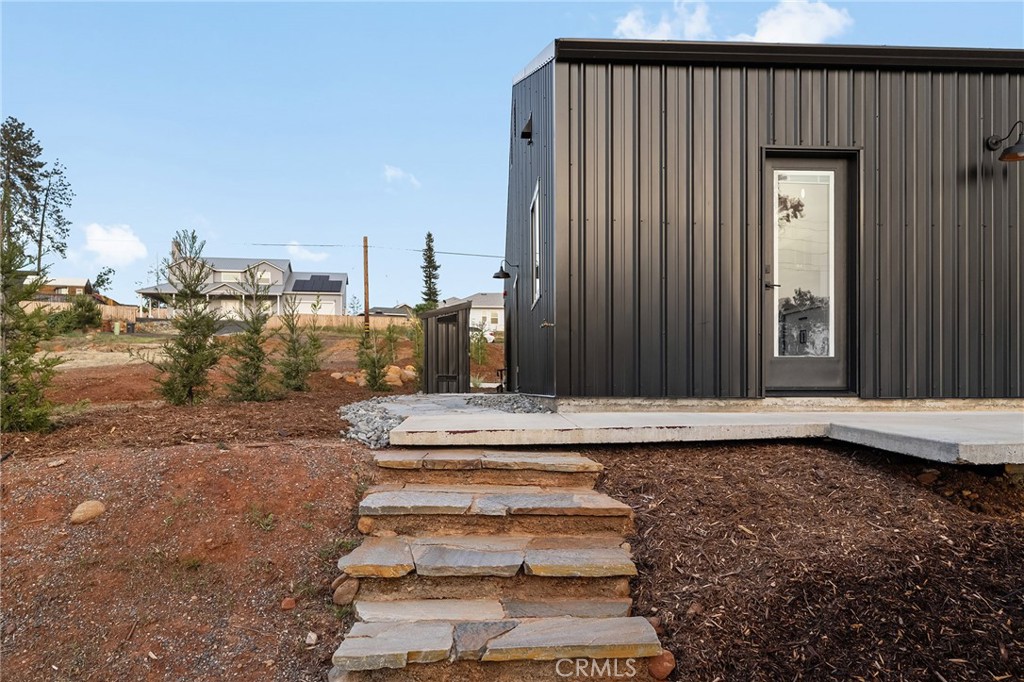 5621 Sierra Park