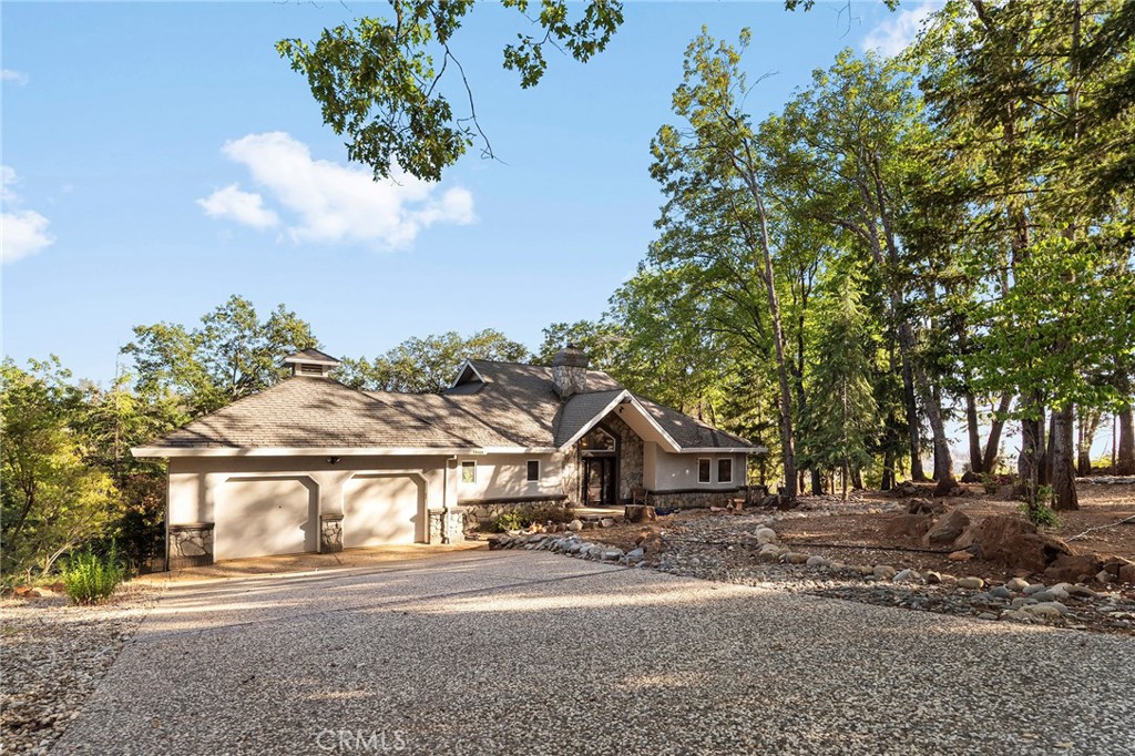 13424 Adrian Drive