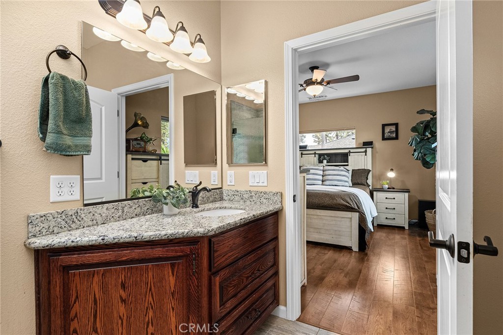6107 Vista Knolls Drive
