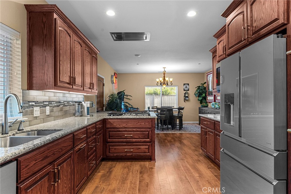 6107 Vista Knolls Drive