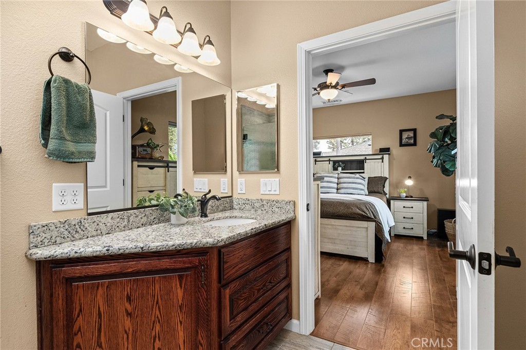 6107 Vista Knolls Drive