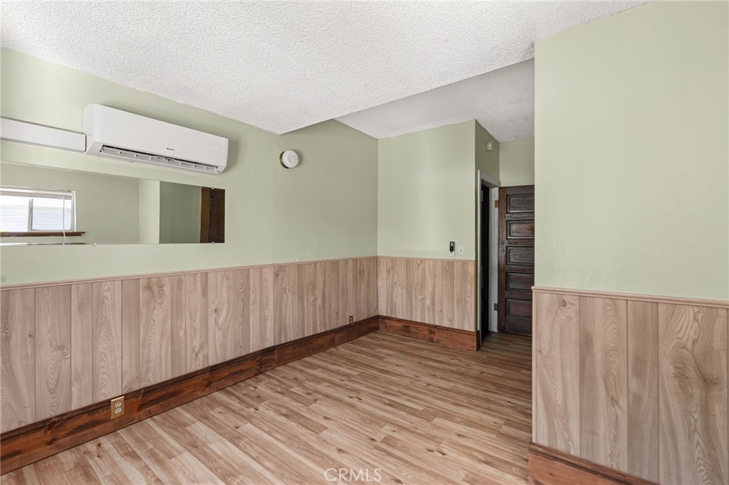 1126 Montgomery