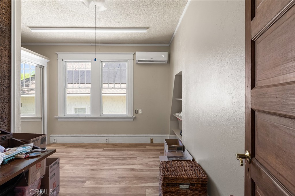 1126 Montgomery