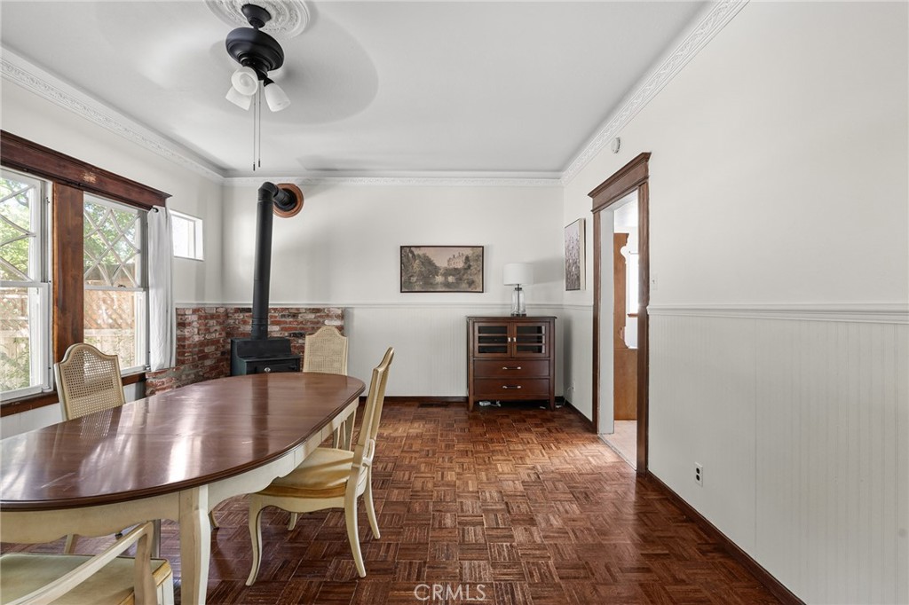 1126 Montgomery
