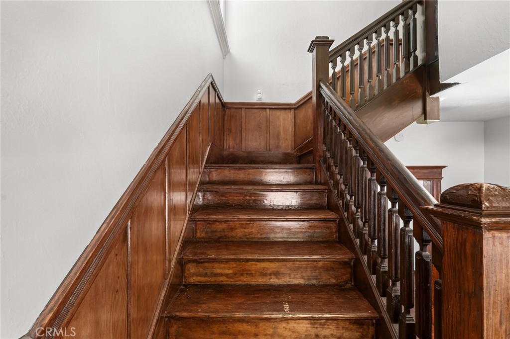 1126 Montgomery