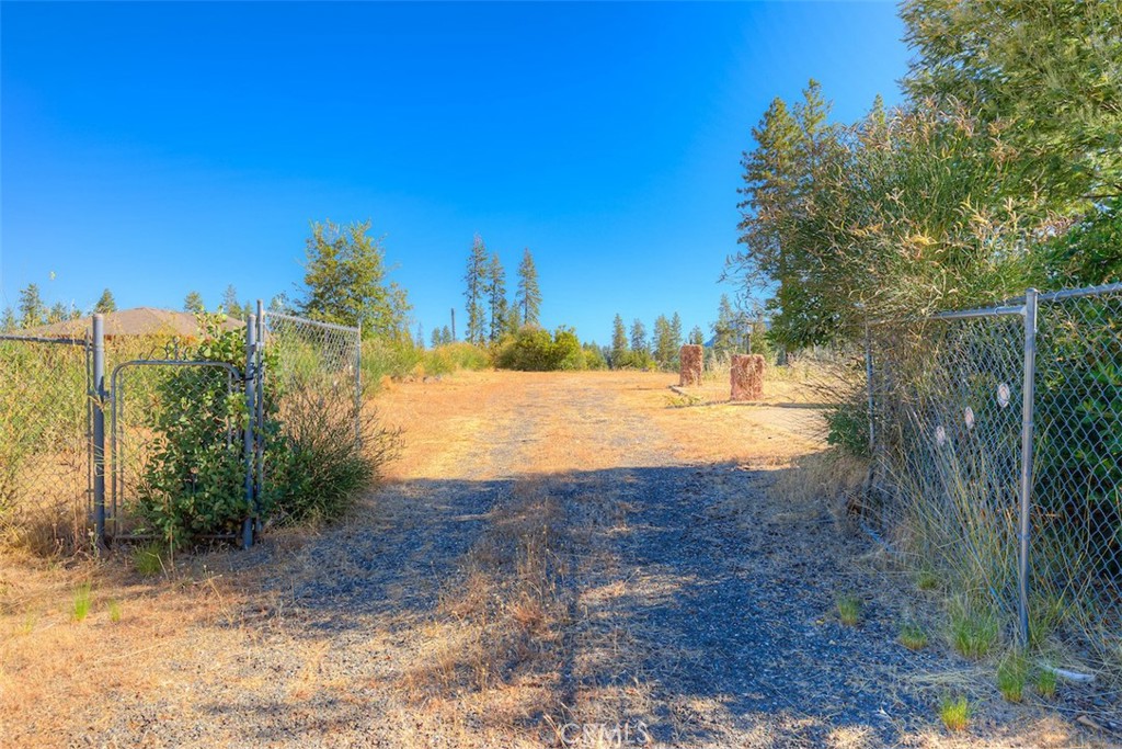 1831 Clear Brook