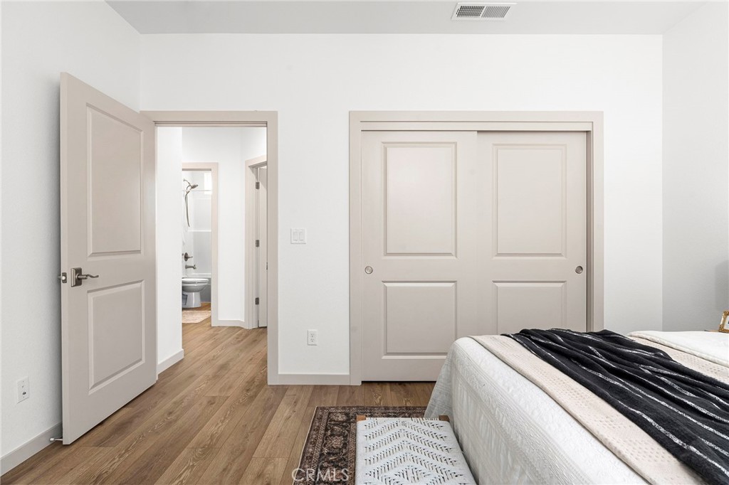 5960 Hayes