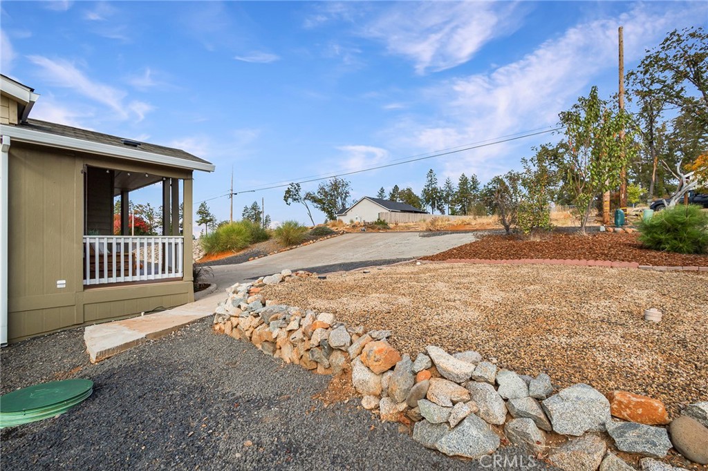 918 Deer Creek