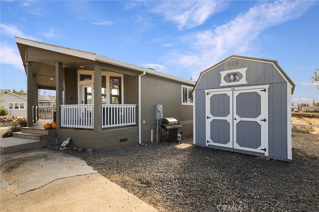 918 Deer Creek