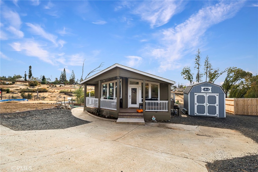 918 Deer Creek