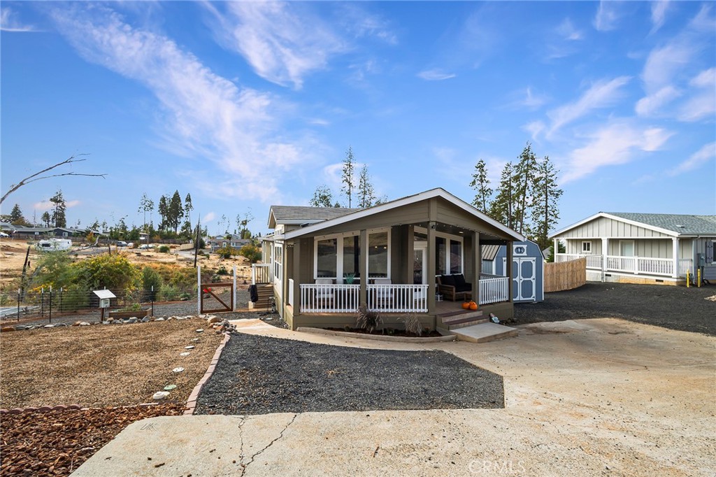 918 Deer Creek