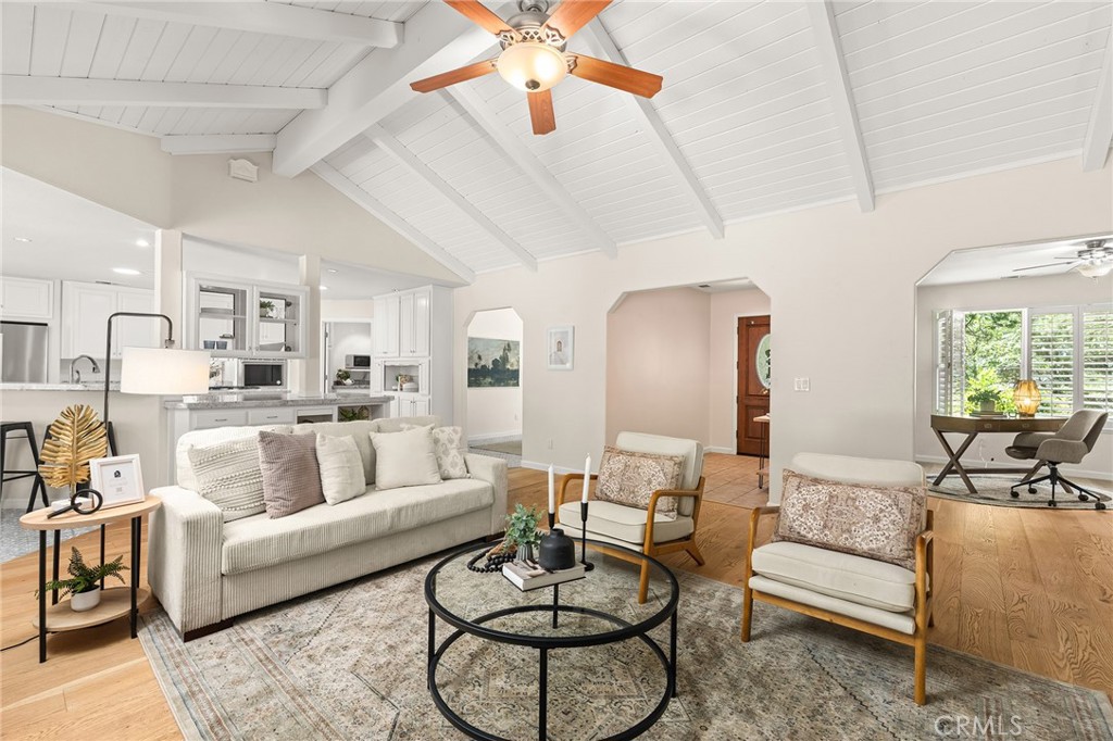 15004 Woodland Park