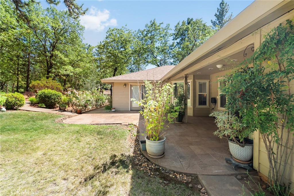15004 Woodland Park