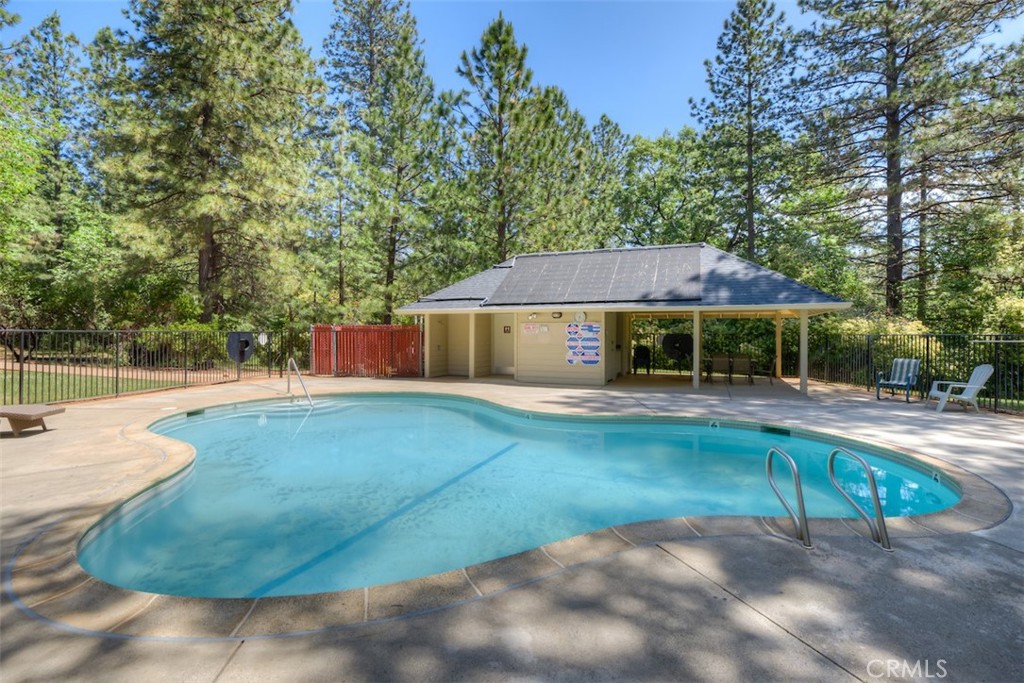 15004 Woodland Park