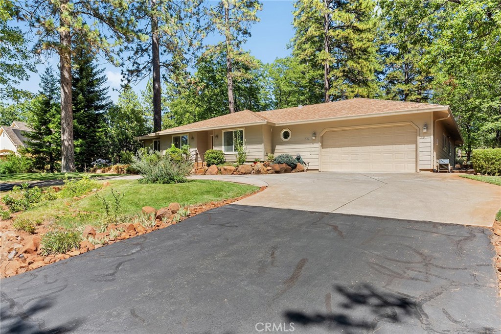 15004 Woodland Park