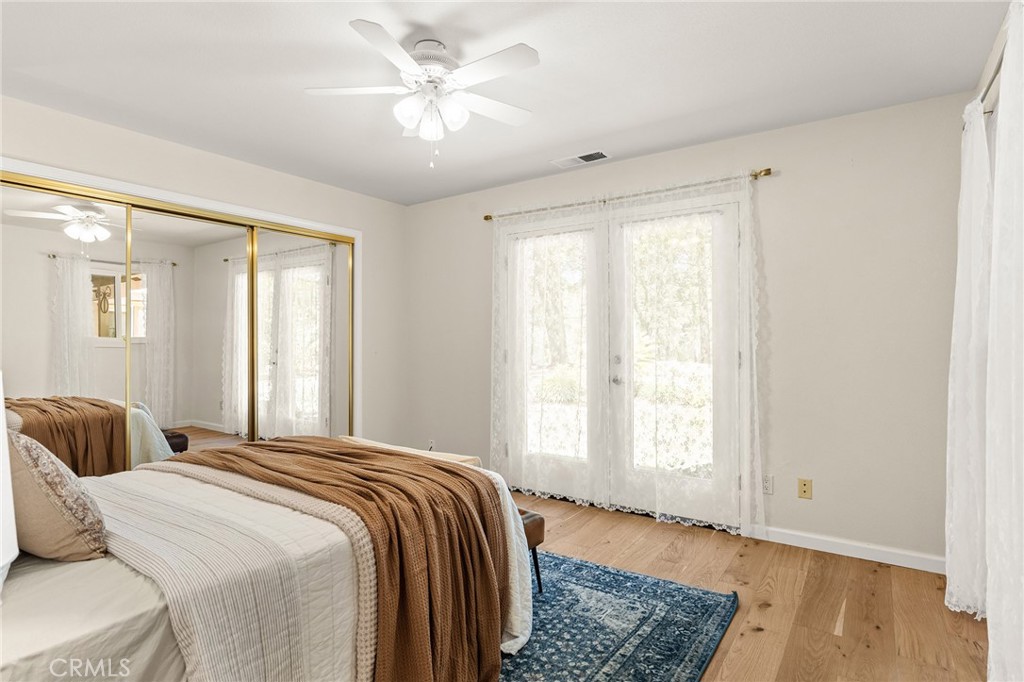 15004 Woodland Park