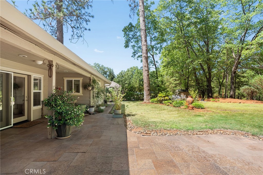 15004 Woodland Park