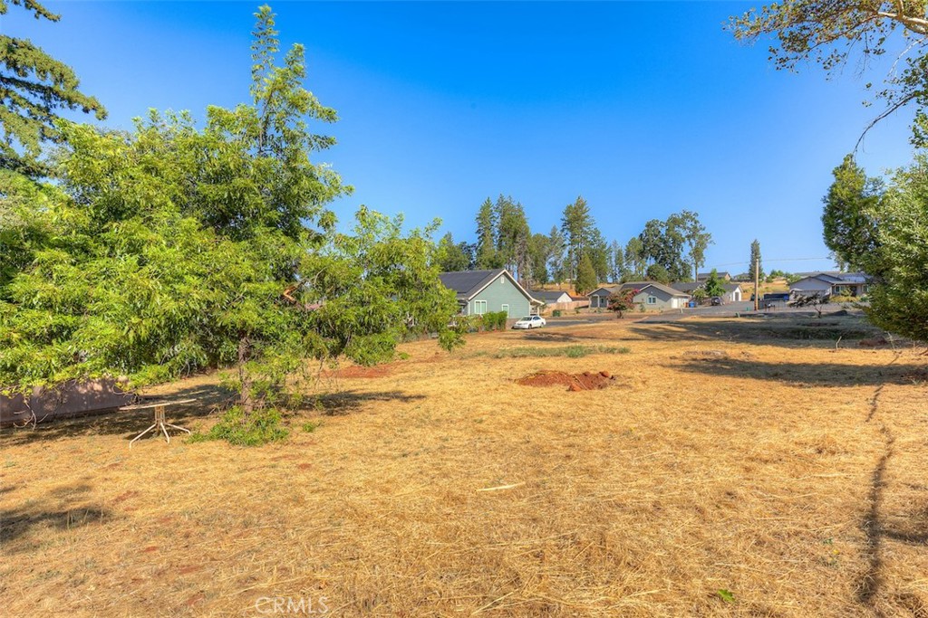 440 Valley View