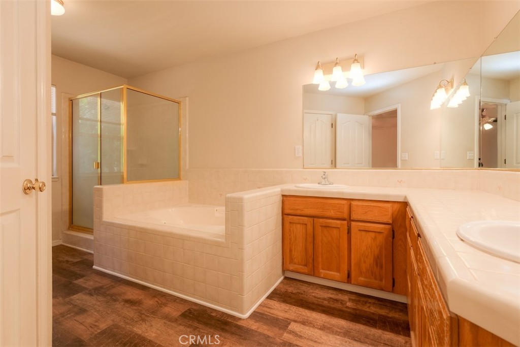 14579 Carnegie